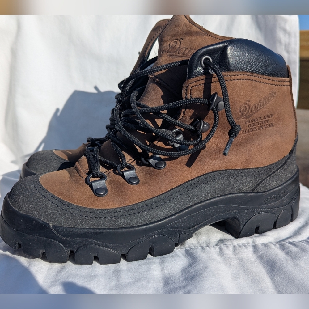 Danner Combat Hiker Boots Men Size 5 or Women's 6.5/7.